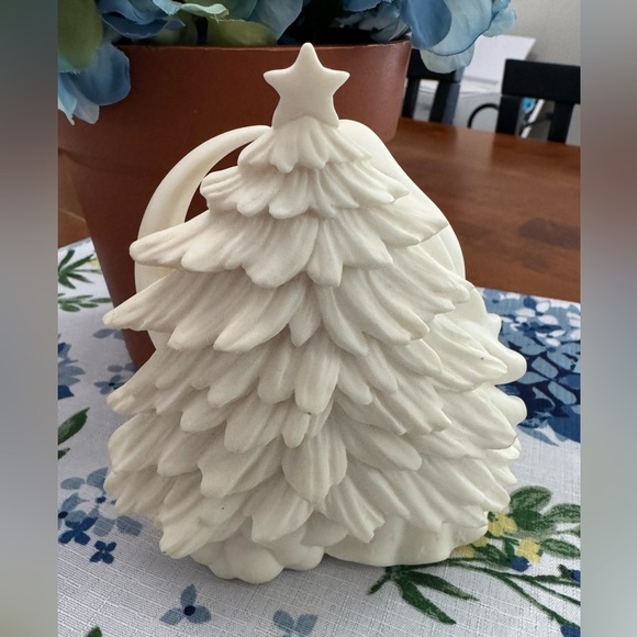 🍁Roman Millenial ‘Silent Night’ Collectible Figurine - Picture 4 of 6